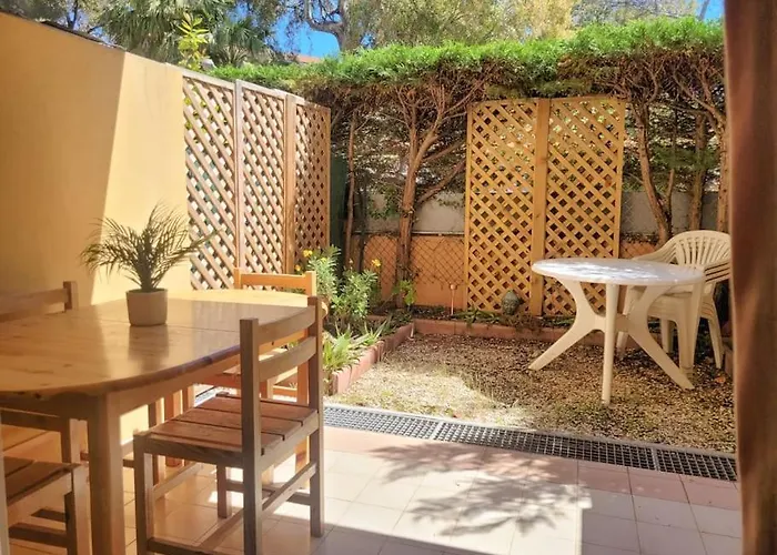 Appartement 5 Couchages + Jardin A 150M Des Plages